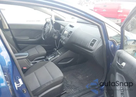 2017 Kia Forte S z USA, uszkodzony, nr VIN 3KPFL4A72HE108921